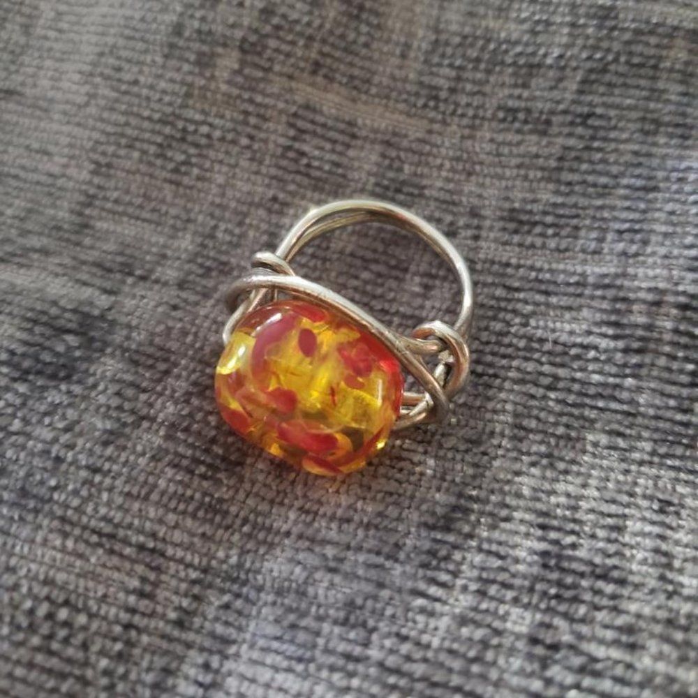 Sterling Silver Wire Ring w Cognac Amber Stone 5